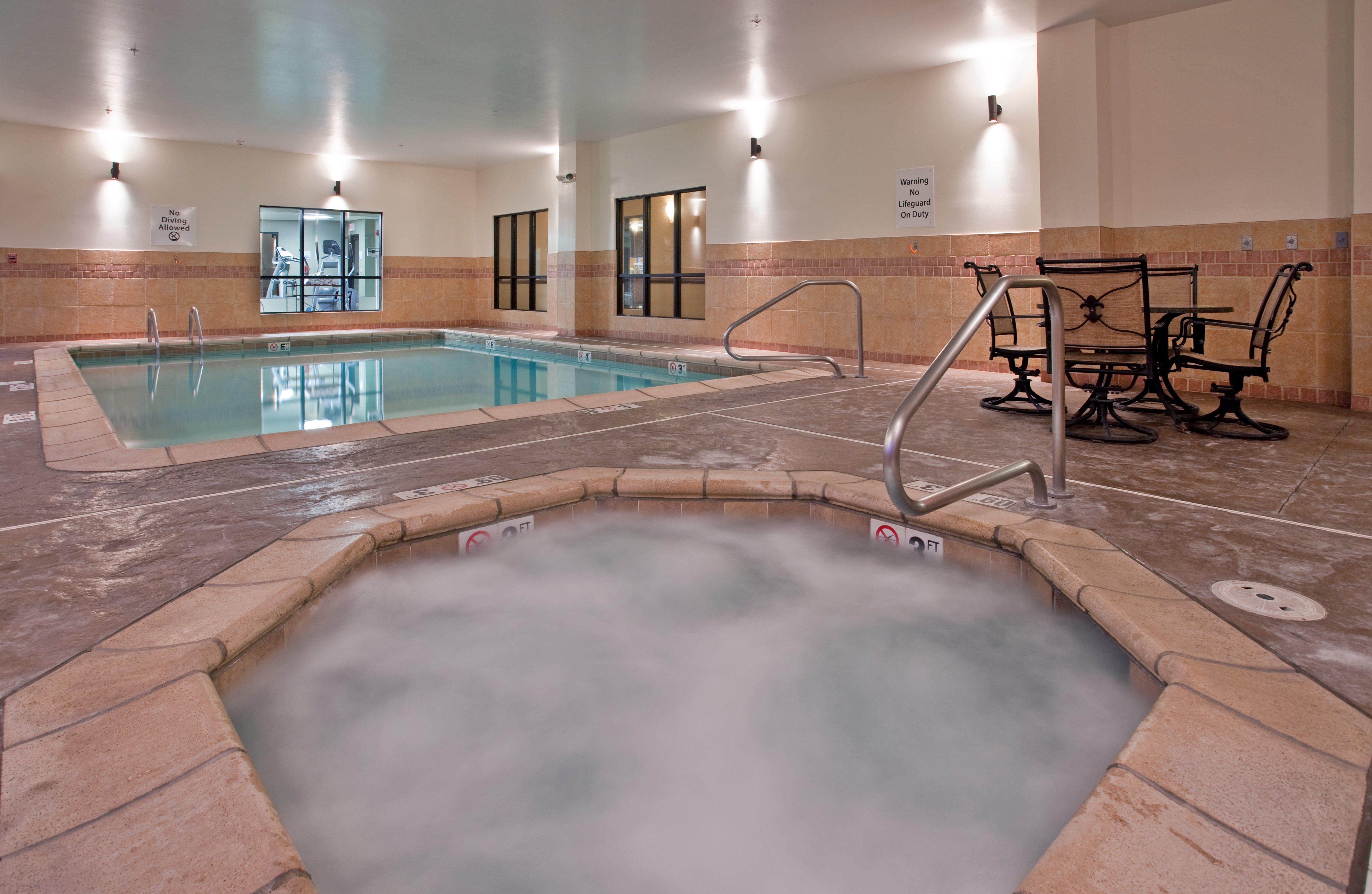 Holiday Inn Express Rolla By Ihg Зручності фото